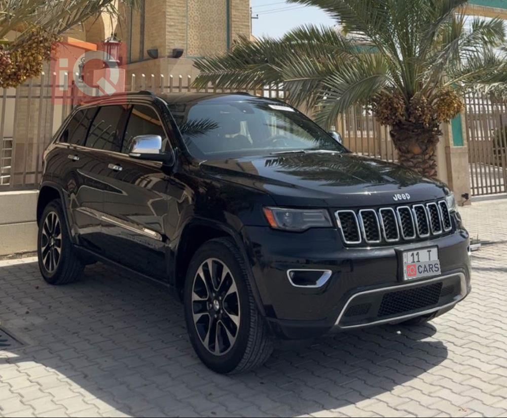 جیپ گراند شیرۆکی